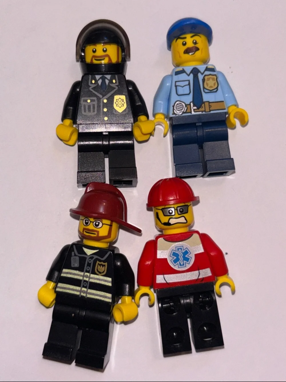 LEGO CITY MinifigureS LEGO Rescue LEGO Police Figures LEGO MINIFIGS LEGO HEROS